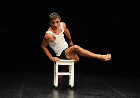 Mirjana Preis i Studio za suvremeni ples, Zagreb: Starost – Alzheimer café, kor. Mirjana Preis