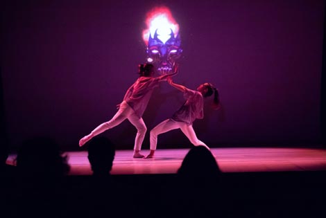 Fronesis, Zagreb: Emotikon, kor. Jasna Čižmek Tarbuk