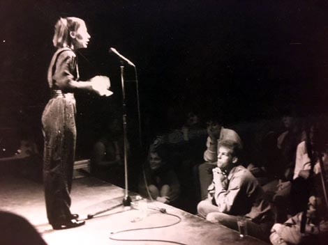Meredith Monk na koncertu u Hamburgu 1986., foto: de.wikipedia.org