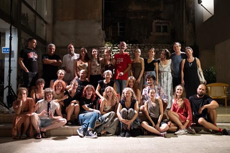 Tradicionalna fotografija svih organizatora zadnjeg dana festivala Monoplay, foto: Adrijana Vidić