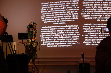 Murmurs of the Silent Green, koncept Otchuda Say, izvodi Kaia Liifsong, foto Saša Dervišević