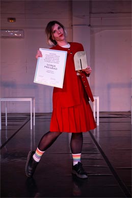 Sonja Pregrad na dodjeli godišnjih nagrada strukovnih udruga suvremenog plesa Republike Hrvatske za 2023., foto: Matija W. Kralj