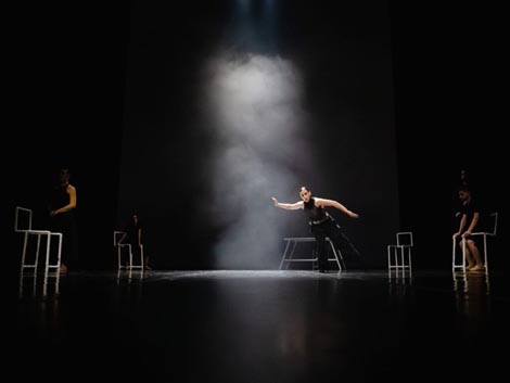 Yellowbiz Art Collective (YAC), Rijeka & Cornelia Dance Company, Napulj: Exit (Next, kor. Michele Pastorini), foto: hnkvz.hr