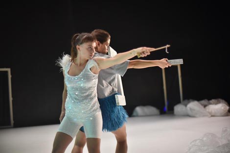 Proxima B, autorice Filipa Bavčević i Mia Zalukar