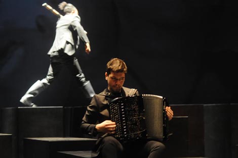 les ballets C de la B, Requiem pour L., autori Alain Platel i Fabrizio Cassol, foto: Chris Van der Burght