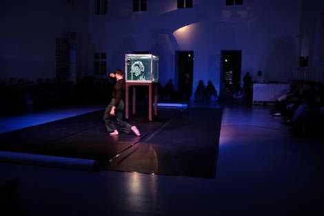 Liberdance, Zagreb: Rituali s delfinima, autor Rajko Pavlić, foto: Vanja Babić