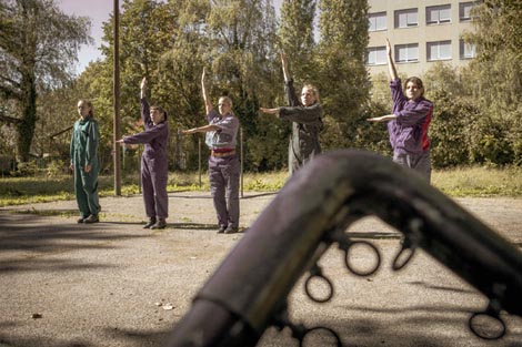 Studio za suvremeni ples, Zagreb: Spektakl,  kor. Irma Omerzo, foto: Jasenko Rasol