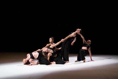 Krakow Dance Theatre: Treatise, kor. Milan Tomášik