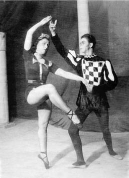 Zora Kolnago na baletnoj predstavi u Zadru 1947.